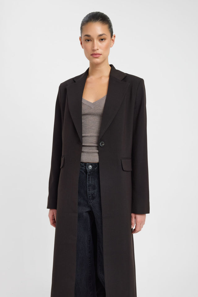 Featuring the Ashford Longline Blazer womens coats and jackets with full sleeves in black detail