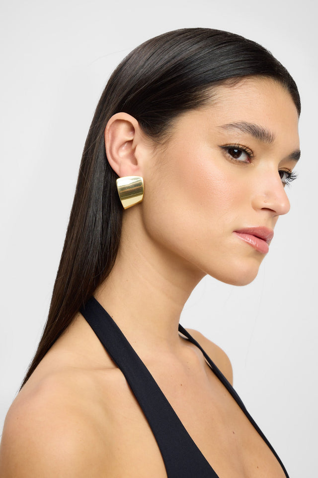 Karlie Flat Earring