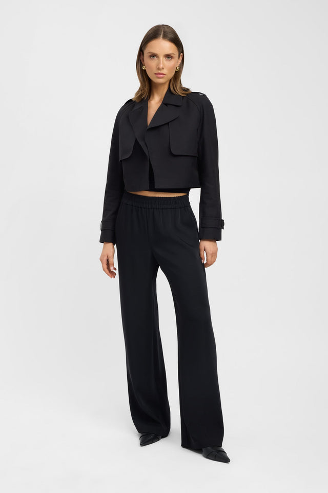 Willa Cropped Trench
